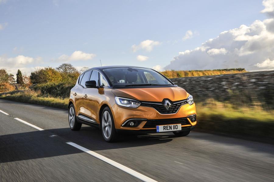  Renault Scenic 2016 года  (UK) (фото 7 из 32)